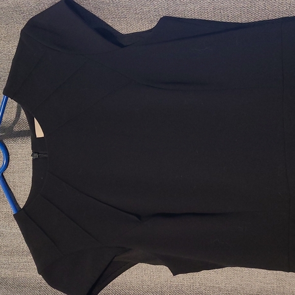 Black Fitted Office Dress - Picture 2 of 5